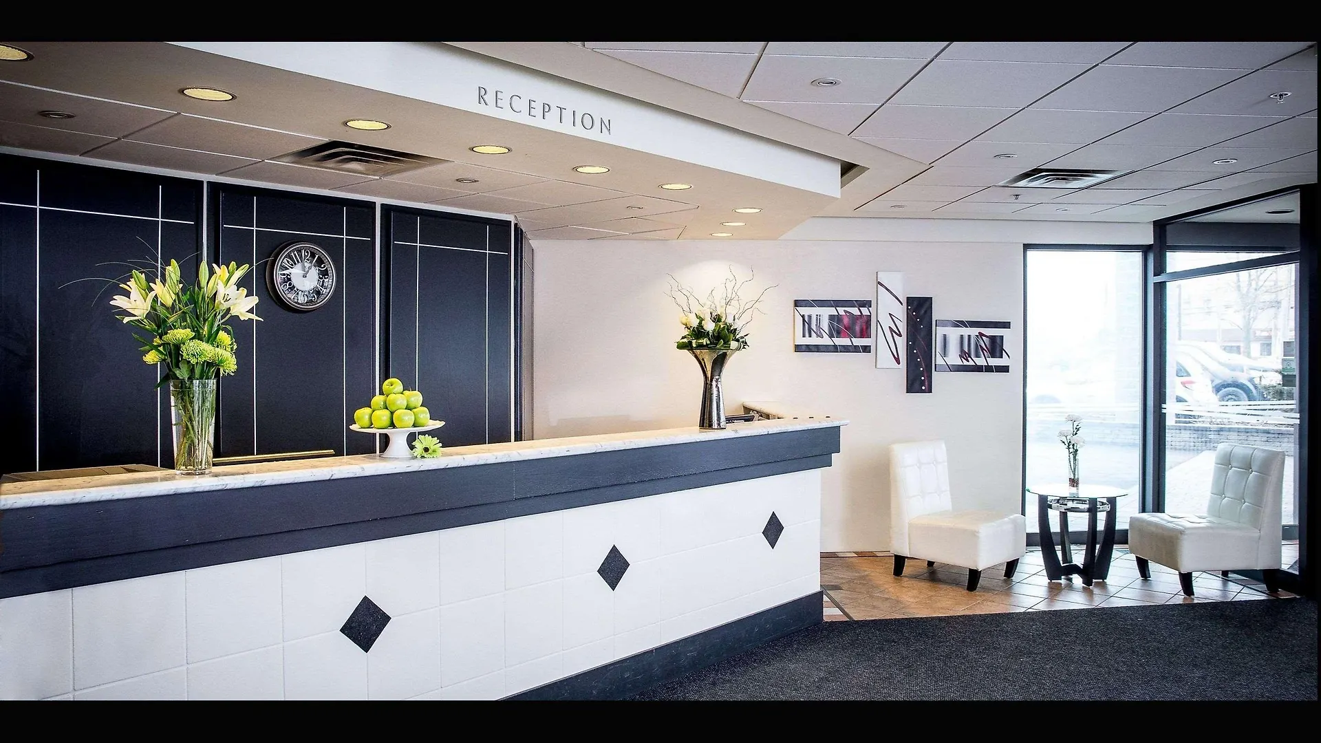 Hotel Quality Inn & Suites Brossard