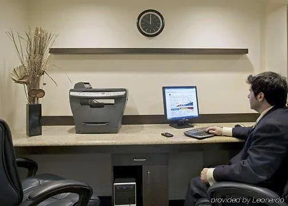 Quality Inn & Suites Brossard Hotel