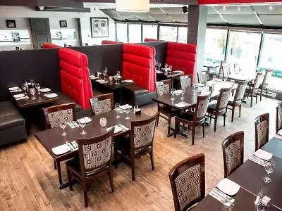 Quality Inn & Suites Brossard Canada